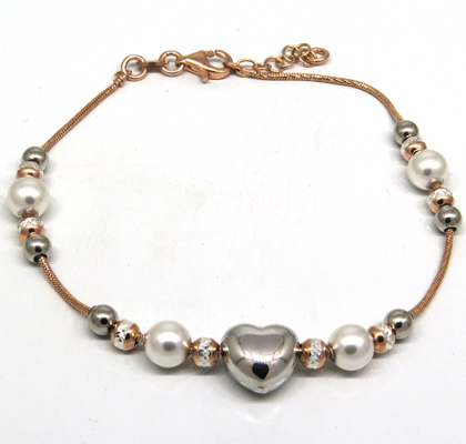 pulsera rosada corazon central y perlas