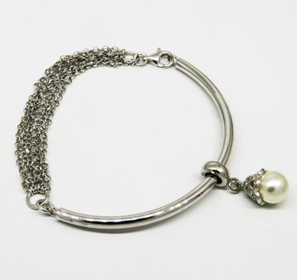 pulsera media esclava , cdenitas, con perla colgante