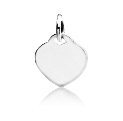 Dije corazon mediano chato. 1,6 cm aprox + argollita