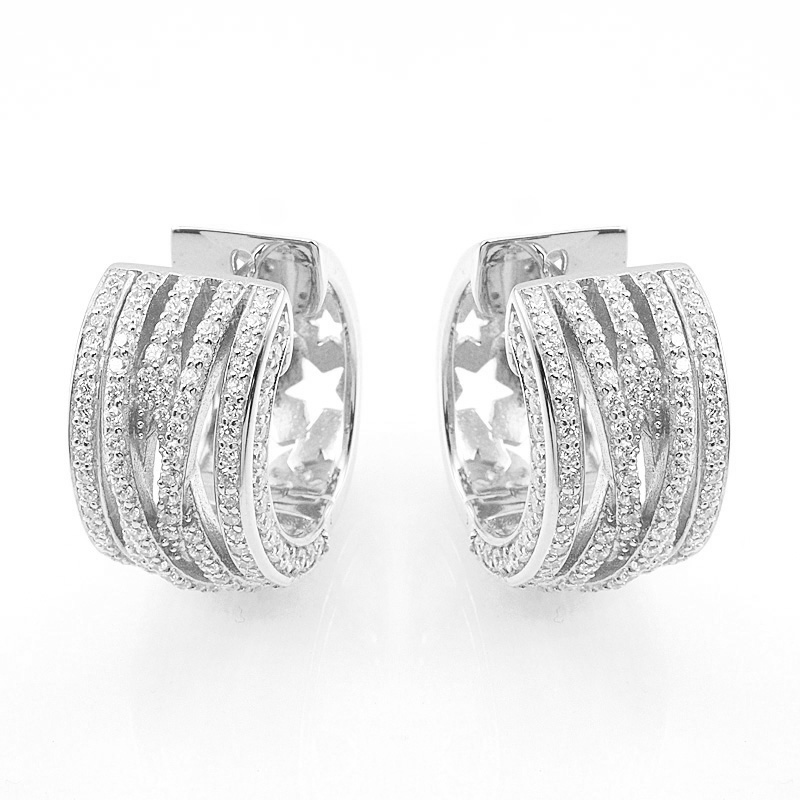 Par aros premium, argollas anchas, tiras de piedras cruzadas, estrellas caladas, blancos