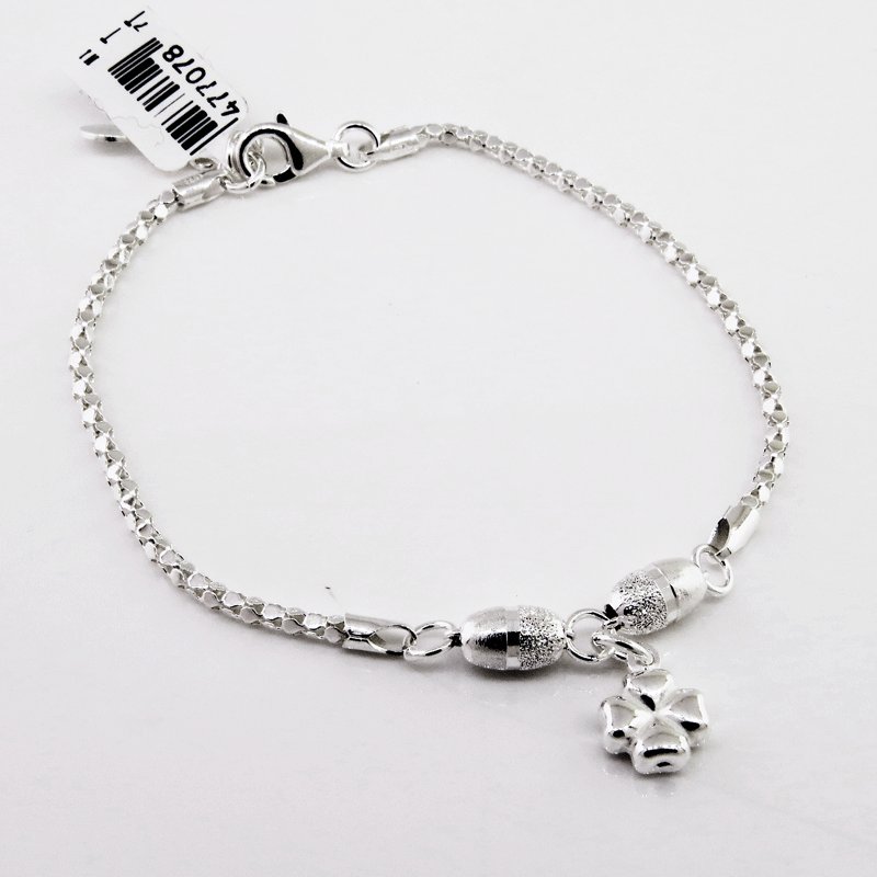 Pulsera fope, dijes satinados y trebol
