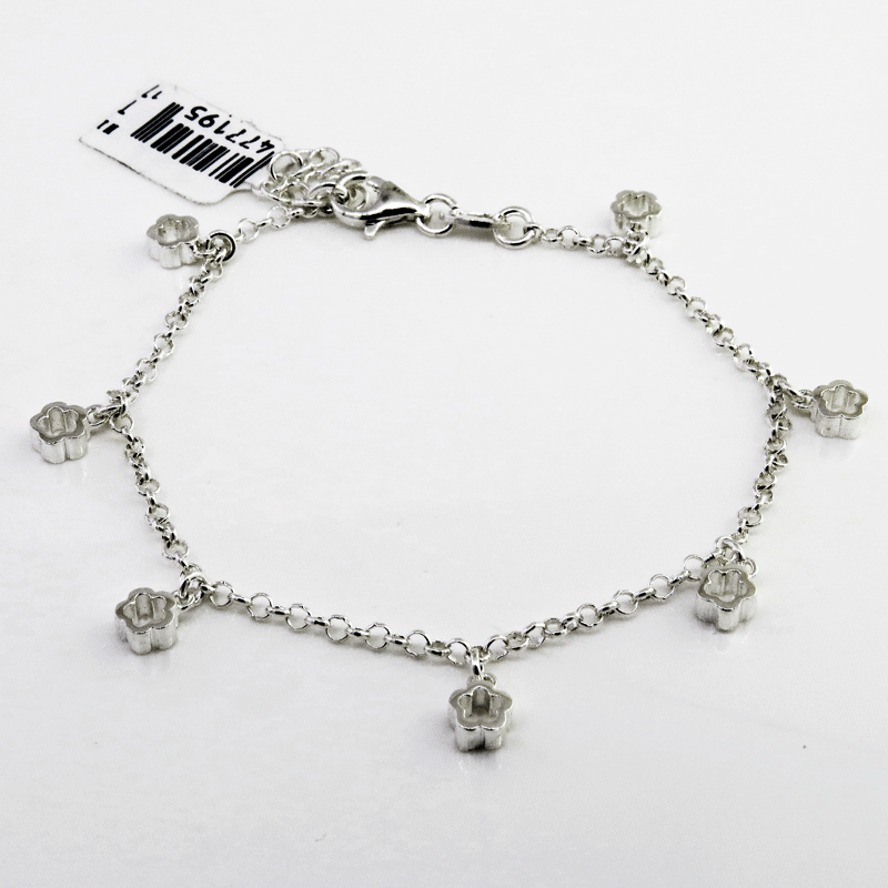 Pulsera con florcitas colgantes