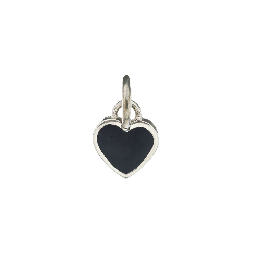 Colgante corazon chico 10 x 11 , esmaltado negro