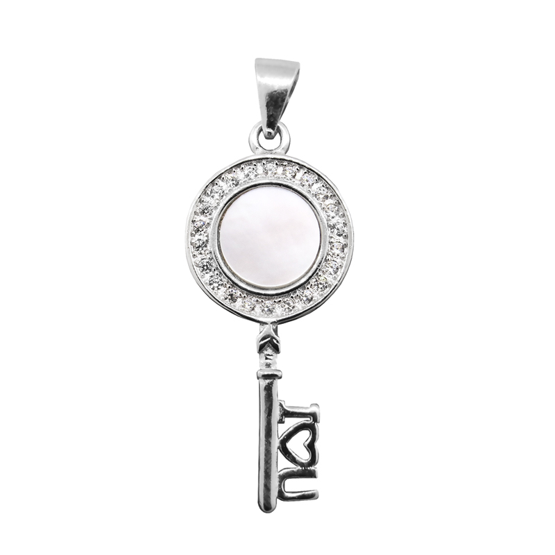 Colgante llave con nacar y piedras