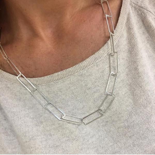 Collar de bamboo x 70 cm