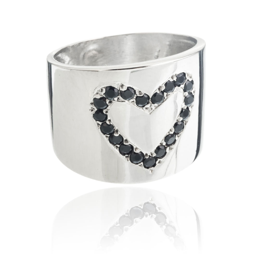 Anillo peter corazon cubic negro