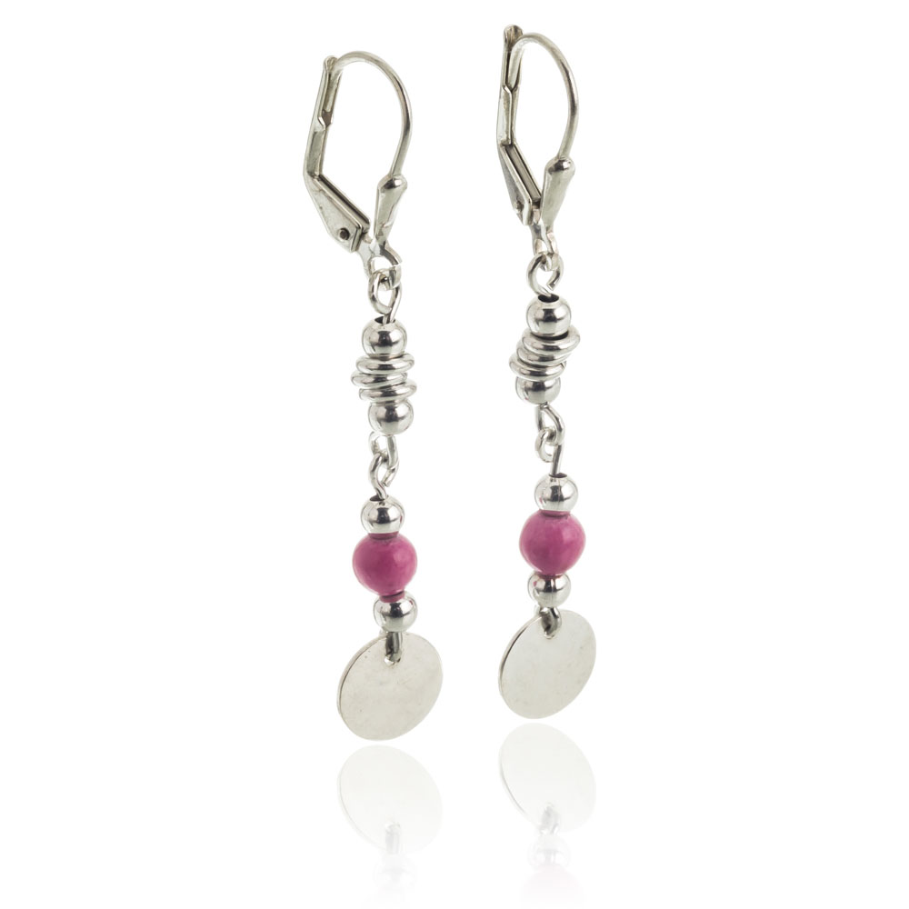 Par aros circulo, piedra fucsia , bolitas, cierre brisura, colgantes