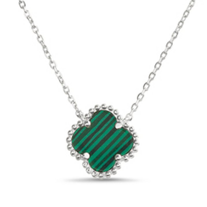 Conjunto trebol verde. Tamaño aprox 1,6 cm