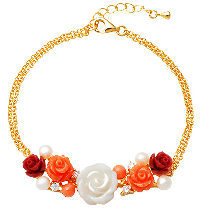 pulsera doble cadenita con rosas, perlas, amarilla