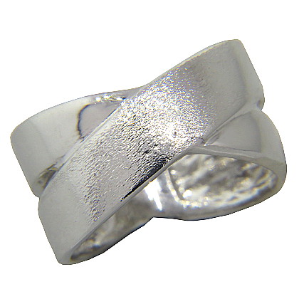 Anillo platabella cruzado chato bajo
