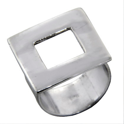 Anillo cuadrado grande calado platabella
