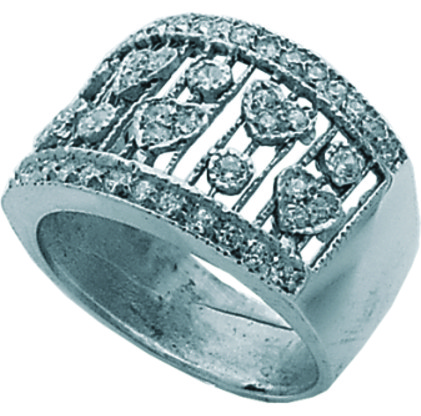 Anillo platabella con piedra filigrana con corazones