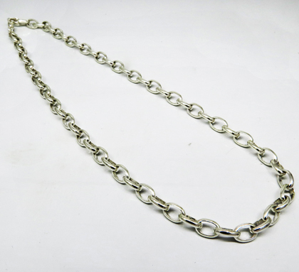Cadena rolo oval hilo 200 ( peso aprox: 23 ) ( precio por 40 cm )