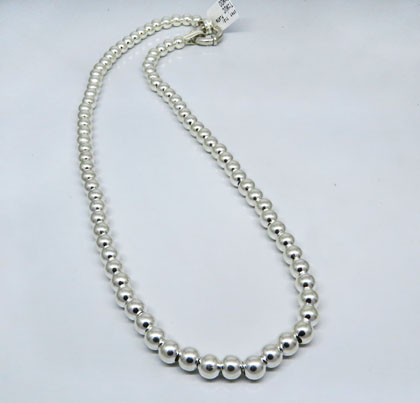 Collar bolitas 5 mm ( precio x 40 cms )