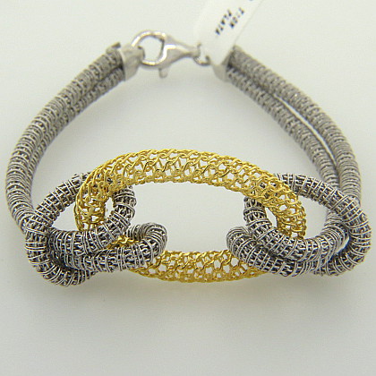 pulsera nudo doble tejida calada blanca con centro oval amarillo