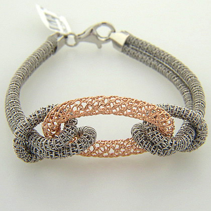 pulsera nudo doble tejida calada blanca con centro oval rosado