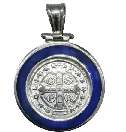 dije colgante san benito con esmalte azul grande