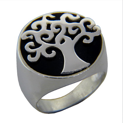anillo fondo negro arbol de la vida