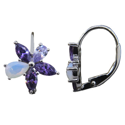 Par aros flor petalos gama amatista, cierre brisura