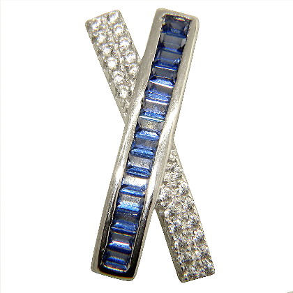 Colgante pasante forma de cruz, con piedras baguette azules