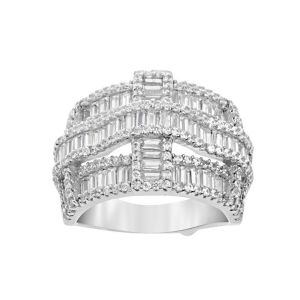 anillo grande pave entrelazado solapado