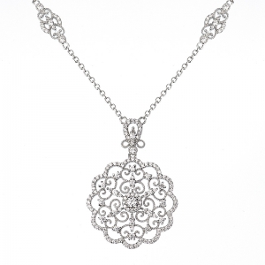 Conjunto linea Premium, Colgante flor calada