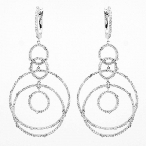 Par aros linea premium, varios circulos de piedras, colgantes, con movimiento, blancos