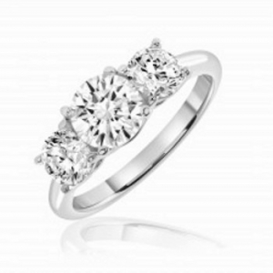 Anillo tres piedras, blanco