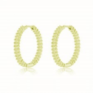 Par aros argollas amarillas con piedras baguettes internes y externas, diametro interno aprox 2,5 cm