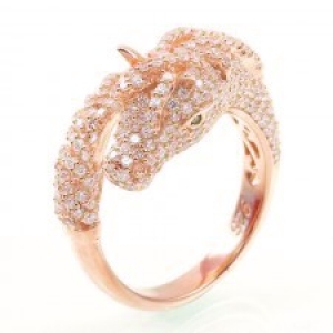 Anillo caballo rosado con piedras blancas y verdes