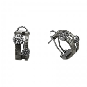 Par aros linea premium, doble hilo retorcido, con apliques redondos pavee, rodio negro. Cierre perno y clip.
