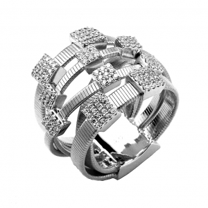 Anillo 5 tiras anchas con apliques cuadrados pavee