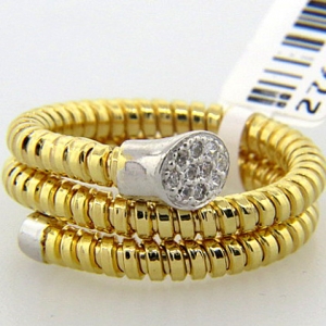 anillo resorte triple mediano cubic pave en 1 punta enchapado amarillo 