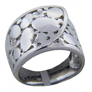 Anillo platabella rodinado rocoso piquito
