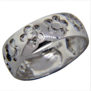 anillo cinta flor ancho 5 petalos platabella