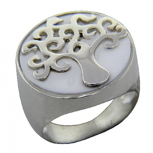 anillo fondo blanco arbol de la vida