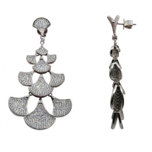 Par aros linea premium, colgantes con piedras blancas, movimiento, cierre mariposa