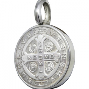 Colgante san benito, encamisado, grande 3 cm