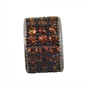 Colgante pasante con piedras marrones y rodio negro
