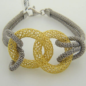pulsera nudo doble tejida calada blanca con doble centro oval amarillo