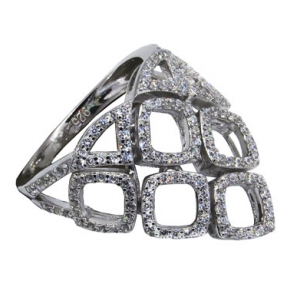anillo rombos calados, piedras blancas, con movimiento