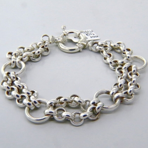 pulsera eslabonada, eslabones redondos y doble cadena rolo